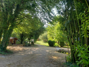 Camping EAU NATURELLE 2 étoiles Bungalow ou Tente 4 personnes dans un environnement calme et dépaysant
